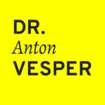 Im Logo (gelb) sieht man: Kommunikationstraining, Coaching und Beratung basieren bei Anton Vesper auf seinem Doktor der sprachlichen Kommunikation, den er nach dem Studium in Cottbus und Amsterdam übrigens in Leipzig erlangt hat.
