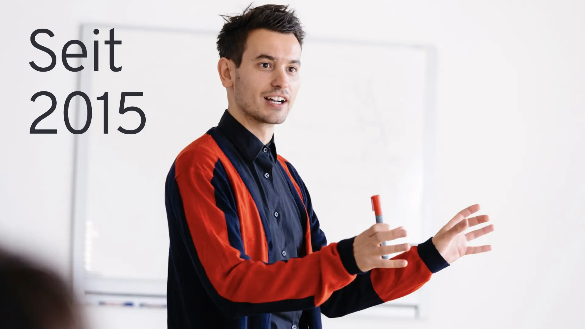 DR. Anton VESPER ist seit 2015 Kommunikationstrainer. Mit Strategie, Optimismus, Stimmigkeit und Empathie.